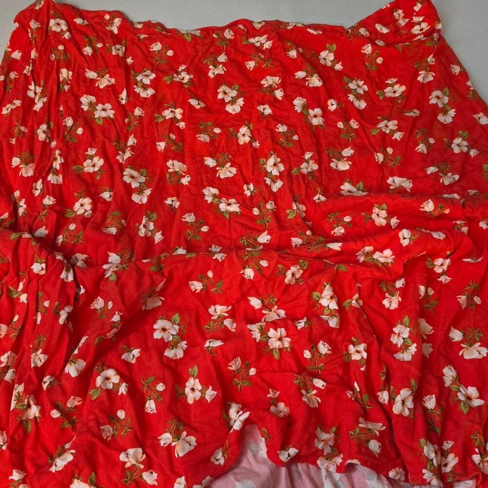 Old navy red floral print